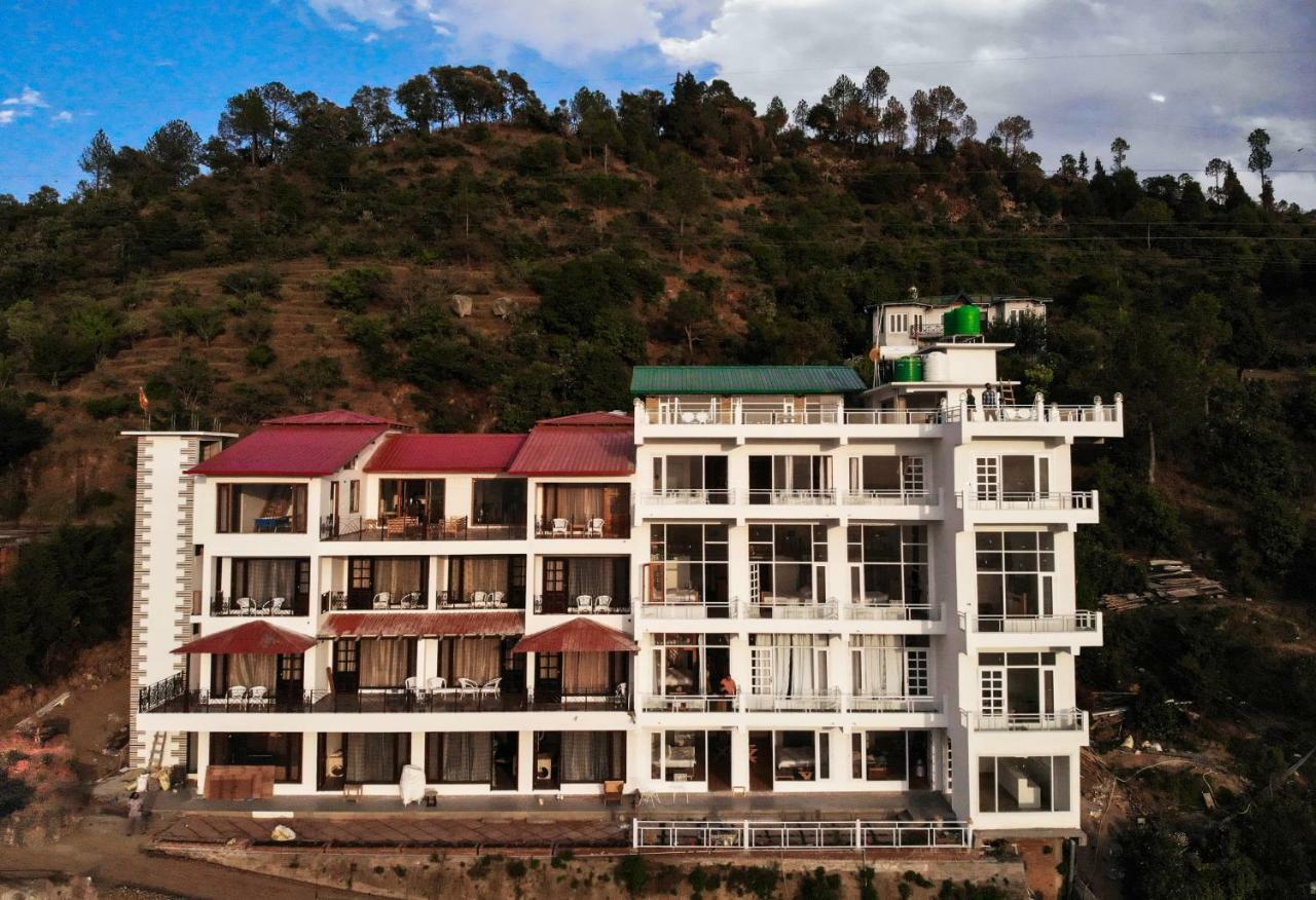 Summit Stonewood Hotel Ranikhet Exterior photo
